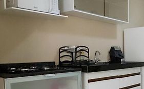 Flat Studio03 em condomínio residencial com ótima localização